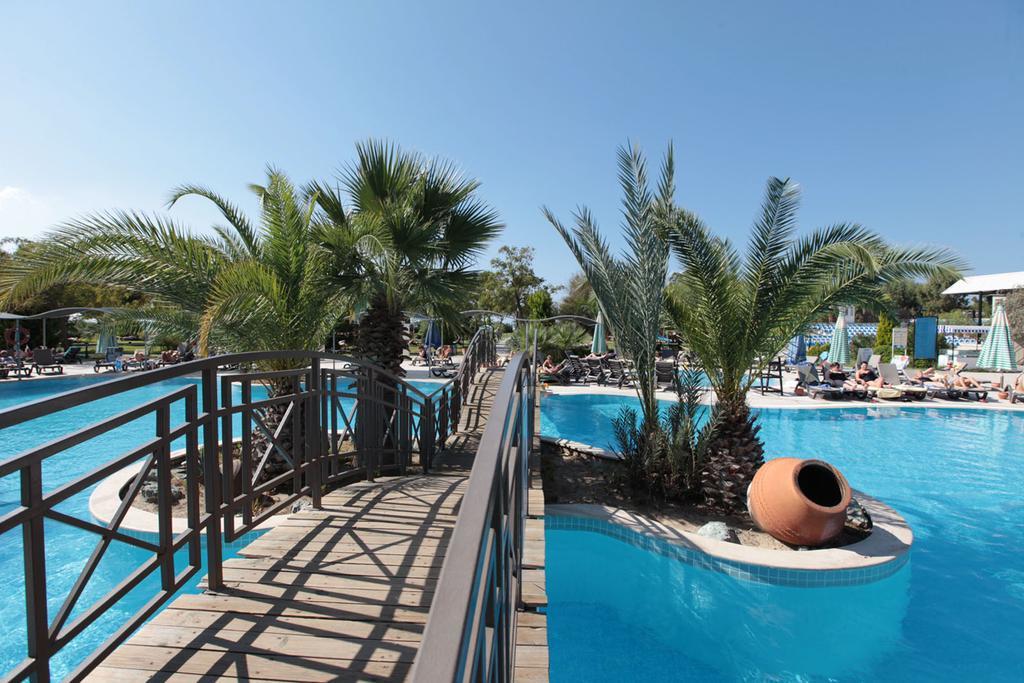 Club Yali Hotels & Resort Gumuldur Exterior foto
